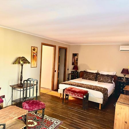Domeniile Clos Des Colombes Douăzeci şi Trei August Exterior foto