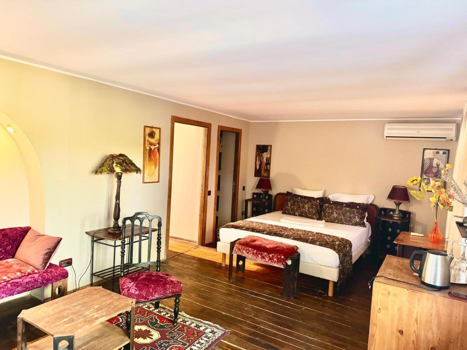 Domeniile Clos Des Colombes Douăzeci şi Trei August Exterior foto
